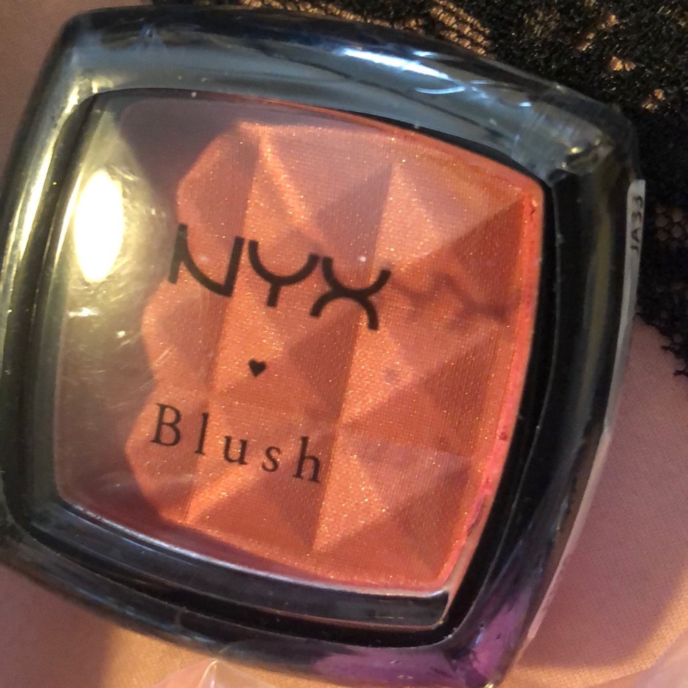 Makeup bundle - Picture 3 of 6